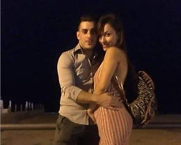 Urlava "Vengo a scuola e faccio un casino", lei l'ha affrontato e lui l'ha uccisa