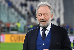 Scontro all'assemblea della Juve: "E' il funerale dei piccoli azionisti". E il club chiude con un passivo pesante...