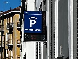Addio degrado, dopo il restyling riapre al pubblico il parcheggio Lancia