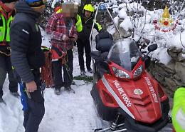 Altri 4 migranti salvati nella neve mentre tentano di superare il confine 