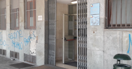 Aggressione in anagrafe: impiegata con una frattura allo sterno