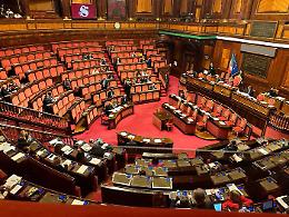 Il ddl contro la violenza sulle donne è legge, ma il Senato è deserto