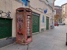 A Torino spunta la storica Red Telephone Box, arriva da Londra