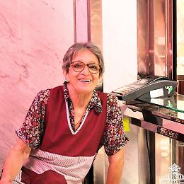 Porta Palazzo perde un pezzo di storia, Grazia va in pensione dopo 53 anni