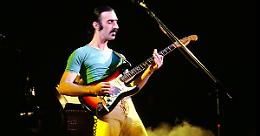 Frank Zappa:  il docufilm che svela l'essenza di un Genio
