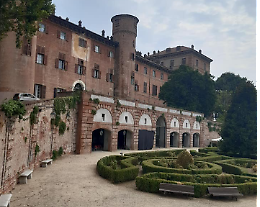 Restyling del parco del Castello Reale, ecco quando si concluderanno i cantieri