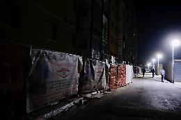 Operaio cade dal sesto piano a Mirafiori ma si salva per miracolo 