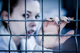 Pochi agenti, troppi detenuti e record di aggressioni al carcere di Torino