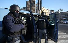 Paura all'ambulatorio, medici barricati per scappare da un paziente