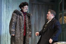 "L'ispettore generale" di Gogol al Teatro Carignano, Papaleo e il personaggio che non ti aspetti...