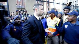 Pistorius non cambierà mai: il  nuovo amore è come Reeva                             