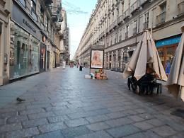 Torna l’idea panchine mobili per rilanciare via Garibaldi