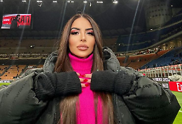 Marialuisa Jacobelli super sexy allo stadio