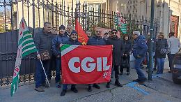 L&rsquo;Idrosapiens chiuder&agrave; il 3 aprile, agli operai resta solo la cassa integrazione