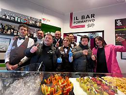 C'è un nuovo bar di ragazzi straordinari, e il quartiere già lo ama