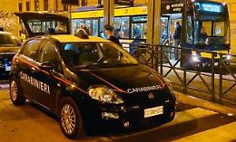 Sul bus droga, coltelli e pochi biglietti: un passeggero su cinque viaggia gratis