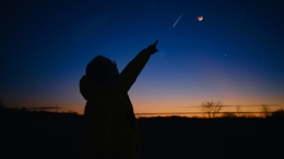 Una misteriosa luce avvistata nel cielo del Piemonte. Ecco di cosa si trattava