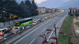 Traffico impazzito in Canavese, aprono più corsie sull'autostrada Torino-Aosta. E ci sono novità anche per i Tir