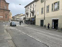 La rissa nel centro storico finisce a colpi di pelapatate: ferito un 16enne 