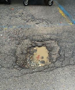 A Santena per segnalare criticit&agrave; baster&agrave; un semplice clic: arriva Comuni-Chiamo