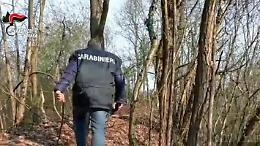 Uccide la madre per incassare la pensione e stare con la brasiliana