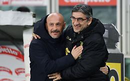 Juric-Italiano, che scontro! Poi la pace e l'abbraccio in diretta Tv