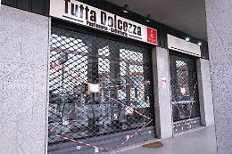 Nel bar si spaccia droga, blitz dei carabinieri: titolare arrestato