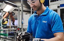 Crisi Mirafiori, Uil: "A rischio 3mila lavoratori dell'automotive legati a Stellantis". 