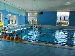 Arrivano i fondi per la piscina. Via ai cantieri ma solo dopo la fine dei corsi scolastici
