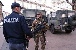 Torino dichiara guerra alla droga: soldati anche di notte e nelle "piazze di spaccio"