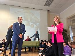 I primi 100 anni della scuola Mazzarello. Lo Russo: «Qui ho avuto molte fidanzate»