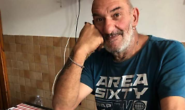 «Adesso mi do fuoco con la benzina». Ma il carabiniere-eroe lo salva