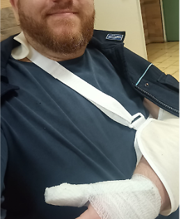 Aggredisce agente in carcere, il sindacato: «Dateci i taser»