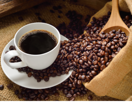 Il caffè vola alle stelle: cosa succede per la tazzina al bar?