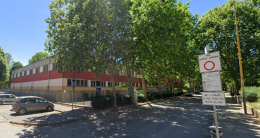 Nichelino: divieto di fermata davanti alle scuole di via Cacciatori per la sicurezza dei bambini