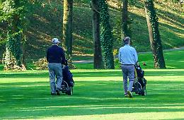 Tentato omicidio al golf club. Accoltellato un 40enne, è grave in ospedale