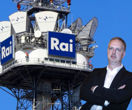 Rai-Scurati, 1.800 euro per un minuto? Ecco perché è uno schiaffo ai lavoratori (dal giornale degli Elkann)