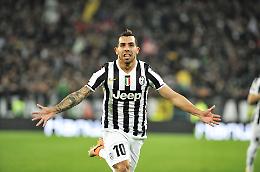 Ansia per Carlitos Tevez: "Ricoverato in ospedale dopo dei dolori al petto"