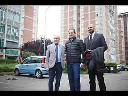 VIDEO - Cirio e Marrone alle case Atc: «Paghiamo noi le maxi-bollette agli inquilini»