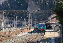 Ancora disagi per i pendolari: via ai lavori sulla linea ferroviaria Torino-Bardonecchia 