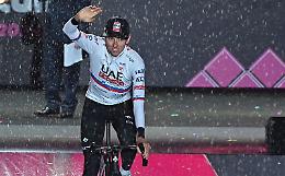 Giro d'Italia, Pogacar come Pantani, vince in solitudine ad Oropa