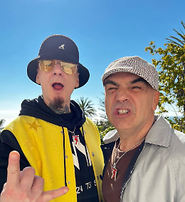 Articolo 31 in concerto al Mondojuve Shopping Village: un viaggio musicale negli anni '90