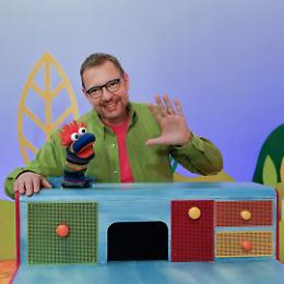 Incontro con Danilo 'Tonio Cartonio' Bertazzi: un tuffo nostalgico nel mondo della TV per bambini