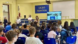 Liceo Newton di Chivasso in finale al "Mad for Science": innovazione e scienza in gara