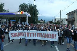 Chiesti 12 anni di galera per il tabaccaio che sparò ai ladri e ne uccise uno