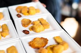Fritto misto e favori, cinque indagati. Blitz a La Stampa