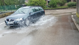 In un anno pulito un tombino su 5 e le strade ora diventano dei laghi