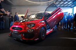 Spettacolo: la Fiat 500 Abarth diventa una supercar da 300 all'ora