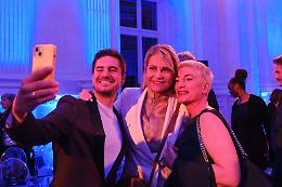 Vip e Champagne per la "nuova" Carlo Pignatelli