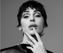 Anna Tatangelo irriconoscibile: la sua rinascita passa dal look